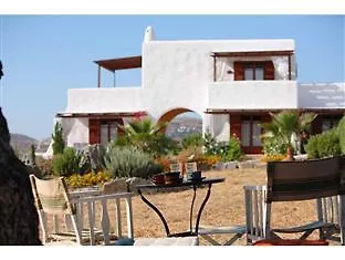 9 Muses - Parikia (Paros)